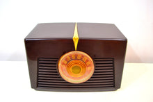 Load image into Gallery viewer, SOLD! - Aug 10, 2019 - BLUETOOTH MP3 Ready - Vintage 1949 RCA Victor Model 8X541 AM Tube Radio Popular Model In Its Day! - [product_type} - RCA Victor - Retro Radio Farm
