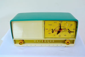 SOLD! - Sept 7, 2018 - Gorgeous Teal And White 1956 RCA Victor 9-C-71 Tube AM Clock Radio Works Great! - [product_type} - RCA Victor - Retro Radio Farm
