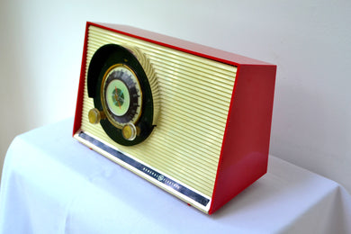SOLD! - Sept 16, 2018 - - BLUETOOTH MP3 UPGRADE ADDED - Caliente Red and White 1957 General Electric 862 Tube AM Radio