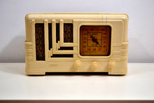 Load image into Gallery viewer, SOLD! - Jan 15, 2020 - Carrara White Ivory Plaskon Vintage 1939 Fada Model L-96V AM Radio Art Deco Dream! - [product_type} - Fada - Retro Radio Farm