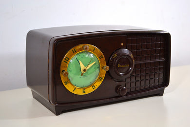 SOLD! - Nov 7, 2019 - Rare Manufacturer Brown Bakelite Post War 1952 Esquire BF Goodrich Model 550U AM Tube Clock Radio Works Great!