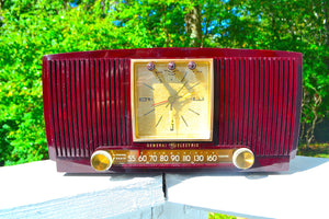 Sold! - Oct 21, 2017 - BLUETOOTH MP3 READY Swirly Brown Marbled 1955 General Electric Model 572 Retro AM Clock Radio Mint Condition! - [product_type} - General Electric - Retro Radio Farm