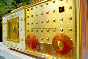 SOLD! - Jan 21, 2018 - PLAZA PINK Mid Century Retro Vintage 1959-60 Bulova Model 190 Tube AM Clock Radio Looks Spectacular! - [product_type} - Bulova - Retro Radio Farm