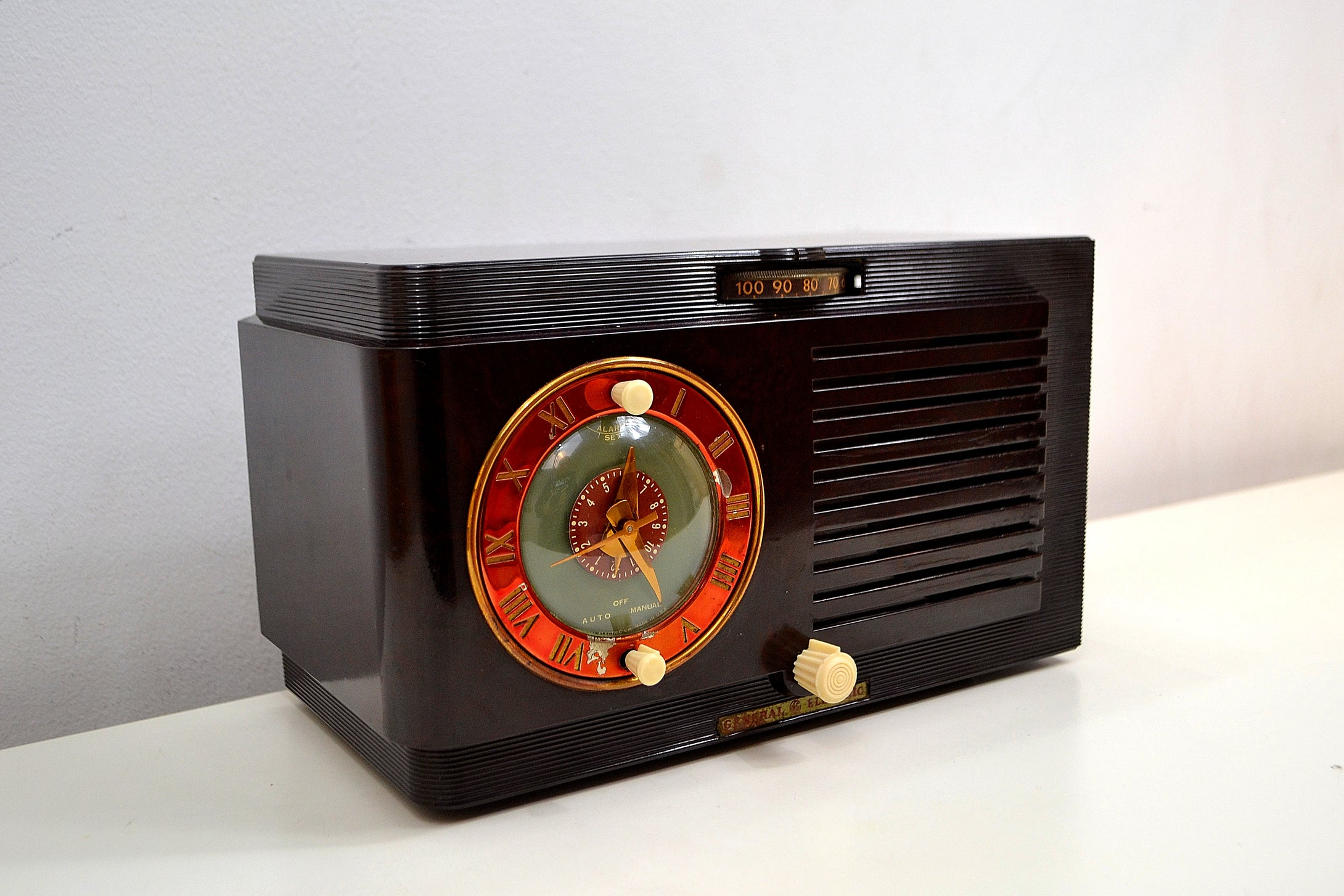 SOLD! - Oct 8, 2019 - 1952 General Electric Model 60 AM Brown Bakelite Tube Clock Radio Totally Restored! - [product_type} - General Electric - Retro Radio Farm