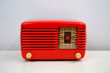 画像をギャラリービューアに読み込む, SOLD! - Oct 24, 2019 - Stunning Apple Red Bakelite Vintage 1946 Philco Transitone 48-200 AM Radio Popular Design Back In Its Day and Today! - [product_type} - Philco - Retro Radio Farm