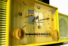 Charger l&#39;image dans la galerie, SOLD! - Nov 5, 2017 - MELLOW YELLOW Mid Century Vintage Retro 1959 Admiral 296 Tube AM Clock Radio Sounds Great! Rare Color! - [product_type} - Admiral - Retro Radio Farm