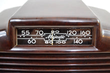 Charger l&#39;image dans la galerie, SOLD! - Nov. 1, 2019 - Golden Age 1946 Majestic Model 5A410 Bakelite AM Tube Radio Sweet and Nostalgic! - [product_type} - Majestic - Retro Radio Farm