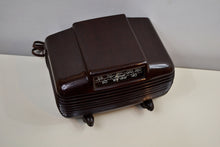 画像をギャラリービューアに読み込む, SOLD! - Nov. 1, 2019 - Golden Age 1946 Majestic Model 5A410 Bakelite AM Tube Radio Sweet and Nostalgic! - [product_type} - Majestic - Retro Radio Farm
