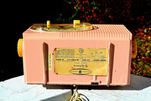 Charger l&#39;image dans la galerie, SOLD! - Jan 14, 2018 - BLUETOOTH MP3 UPGRADE ADDED - MAYFAIR PINK Mid Century Retro 1959 Sylvania Model 6001-2 Tube AM Clock Radio Creampuff! - [product_type} - Sylvania - Retro Radio Farm