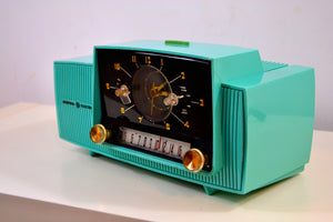 SOLD! - Nov 26, 2018 - True Turquoise 1957 General Electric Model 912D Tube AM Clock Radio