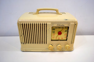 SOLD! - Dec. 13, 2019 - Ivory Cream Silvertone 1947 Model 6016 AM Tube Bakelite Radio Plays Like A Champ! - [product_type} - Silvertone - Retro Radio Farm