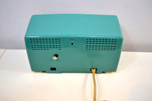 Charger l&#39;image dans la galerie, SOLD! - Dec 27, 2019 - Turquoise and White 1959 RCA Victor 9-C-7LE Tube AM Clock Radio Works Great! - [product_type} - RCA Victor - Retro Radio Farm