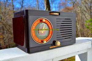 SOLD! - Nov 27, 2017 - BLUETOOTH MP3 READY - Art Deco 1952 General Electric Model 66 AM Brown Bakelite Tube Clock Radio Totally Restored!