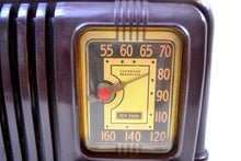 画像をギャラリービューアに読み込む, SOLD! - Dec 2, 2019 - Walnut Brown Bakelite 1939 RCA Victor Model 45-X-11 AM Tube Radio Great Sounding! - [product_type} - RCA Victor - Retro Radio Farm