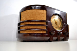 SOLD! - Jan 26, 2020 - Espresso Marble Brown Bakelite 1937 Majestic Model 651 AM Vacuum Tube Radio Real Jawdropper! - [product_type} - Majestic - Retro Radio Farm