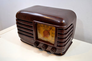 SOLD! - Dec. 12, 2019 - Walnut Bakelite Art Deco 1940 Crosley Model 13 AM Vacuum Tube Radio Sounds Fantastic!