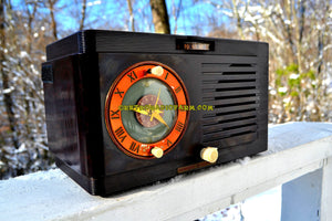 SOLD! - Dec 13, 2017 - Art Deco 1952 General Electric Model 60 AM Brown Bakelite Tube Clock Radio Totally Restored!