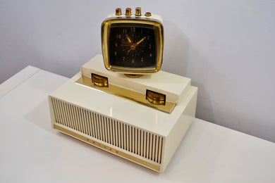 SOLD! - Feb. 6, 2020 - Science Fiction Fantasy 1960 Philco Predicta Model J775-124 Vacuum Tube AM Clock Radio Near Mint Condition!