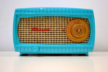 Charger l&#39;image dans la galerie, SOLD! - Dec 12, 2019 - TURQUOISE AND WICKER Vintage 1949 Capehart Model 3T55B AM Vacuum Tube Radio Totally Restored! - [product_type} - Capehart - Retro Radio Farm
