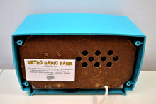 画像をギャラリービューアに読み込む, SOLD! - Dec 12, 2019 - TURQUOISE AND WICKER Vintage 1949 Capehart Model 3T55B AM Vacuum Tube Radio Totally Restored! - [product_type} - Capehart - Retro Radio Farm
