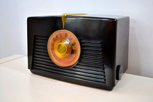 Load image into Gallery viewer, SOLD! - Jan. 14, 2020 - Lustrous Brown Vintage 1949 RCA Victor Model 8X541 AM Vacuum Tube Radio Excellent Plus Condition! - [product_type} - RCA Victor - Retro Radio Farm