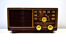 画像をギャラリービューアに読み込む, SOLD! - Dec 16, 2019 - Bordeaux Burgundy 1953 Philco Model 53-562 Transitone AM Radio with Civil Service and Sounds Great! - [product_type} - Philco - Retro Radio Farm