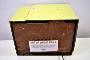 Chartreuse Green Bakelite Mid Century 1953 Crosley Model F-5CE AM Vacuum Tube Radio Solid Receiver! - [product_type} - Crosley - Retro Radio Farm