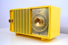 Charger l&#39;image dans la galerie, SOLD! - Dec 27, 2018 - Hello Yellow Mid Century Vintage 1959 General Electric Model T-129C Tube Radio Super Rare Color! - [product_type} - General Electric - Retro Radio Farm