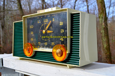 SOLD! - June 3, 2018 - HUNTER GREEN And White Mid-Century Retro Vintage 1959 Philco Model H764-124 AM Tube Clock Radio Totally Restored!
