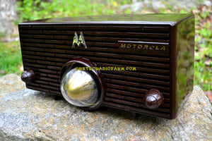 SOLD! - July 27, 2017 - ESPRESSO Mid Century Retro Jetsons 1957 Motorola 56H Turbine Tube AM Radio Marbled! - [product_type} - Motorola - Retro Radio Farm