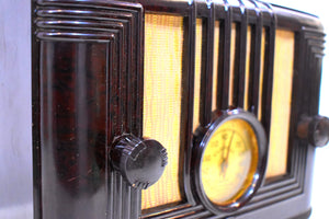 Golden Age Neoclassical Brown Bakelite 1936 Emerson Model 429 AM Vacuum Tube Radio Art Deco Beauty!