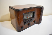 Load image into Gallery viewer, Artisan Handcrafted Wood 1938 Crosley Model 718-B AM Shortwave Vacuum Tube Radio Excellent Condition!