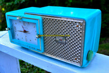 Load image into Gallery viewer, SOLD! - July 11, 2017 - BRIGHT SEAFOAM GREEN Retro Jetsons 1957 Bulova Model 120 Tube AM Clock Radio Absolutely Pristine! - [product_type} - Bulova - Retro Radio Farm