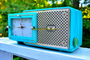 SOLD! - July 11, 2017 - BRIGHT SEAFOAM GREEN Retro Jetsons 1957 Bulova Model 120 Tube AM Clock Radio Absolutely Pristine! - [product_type} - Bulova - Retro Radio Farm