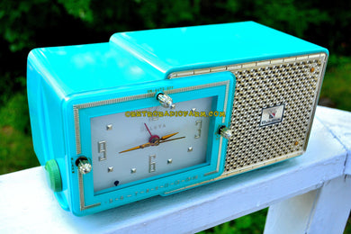 SOLD! - July 11, 2017 - BRIGHT SEAFOAM GREEN Retro Jetsons 1957 Bulova Model 120 Tube AM Clock Radio Absolutely Pristine!