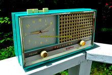 画像をギャラリービューアに読み込む, SOLD! - Sept 30, 2018 - Seafoam Green Retro Space Age 1957 Sylvania Model 1306 Tube AM Clock Radio Sounds Great! - [product_type} - Sylvania - Retro Radio Farm