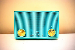 Bluetooth すぐに使えます - ベリル アクア ブルー ヴィンテージ 1963-64 アドミラル "ソネット" モデル Y3109A 真空管ラジオのサウンドは素晴らしいです。美しい色！