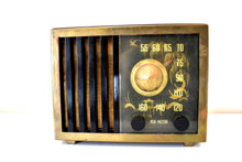 画像をギャラリービューアに読み込む, Bluetooth 準備完了 - アジアのテーマ塗装ブラック ベークライト 1946 RCA Victor モデル 75-X-18 真空管 AM ラジオのサウンドは素晴らしいです。見た目も素晴らしい！
