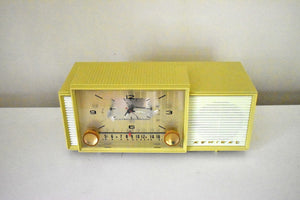 Beautiful Summer Gold 1958 Admiral Model 298 Vacuum Tube AM Clock Radio Excellent Condition Sounds Wonderful!