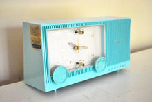 Charger l&#39;image dans la galerie, Bright Turquoise 1962 1963 Admiral Model Y3149 &#39;The Celebrity&#39; Vacuum Tube AM Radio Clock Sounds Looks Great!