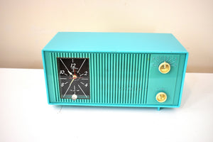 Turquoise 1959 Admiral Model Y865C Vacuum Tube AM Radio Sounds Great! Looks Great!