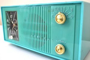 ターコイズ 1959 アドミラル モデル Y865C 真空管 AM ラジオのサウンドは素晴らしいです。素晴らしく見える！