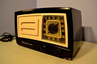 SOLD! - March 14, 2014 - BEAUTIFUL Retro Vintage Black Ivory 1951 Admiral 5J21N Tube AM Radio WORKS!