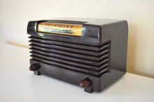 Load image into Gallery viewer, Timber Brown Bakelite 1952 Wards Airline Model 05BR-1525C AM Vacuum Tube Radio Beauty of Bakelite Sounds Marvelous!