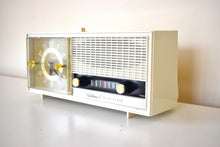 Charger l&#39;image dans la galerie, Bluetooth Ready To Go - Lily White 1964 Airline Model 1840A Solid State Radio Sounds Great! Always On Clock Light!