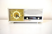 Charger l&#39;image dans la galerie, Bluetooth Ready To Go - Lily White 1964 Airline Model 1840A Solid State Radio Sounds Great! Always On Clock Light!