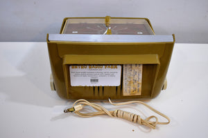 Autumn Gold Solid State 1968 Silvertone Model 8036 AM Clock Radio Alarm Mod 60's Neo Futurism At Its Finest