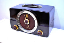 Load image into Gallery viewer, Chocolat Brown Mid Century 1955 Zenith H725 AM/FM Vacuum Tube Radio Loud As A Banshee!