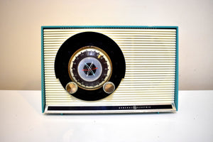 Seafoam Turquoise 1959 General Electric Model 861 Vacuum Tube AM Radio Sputnik Atomic Age Beauty! Excellent Plus Condition!