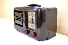 Load image into Gallery viewer, Bluetooth Ready To Go -  Umber Brown Bakelite 1940 Emerson Model 336 AM Vacuum Tube Radio Sounds Marvelous!